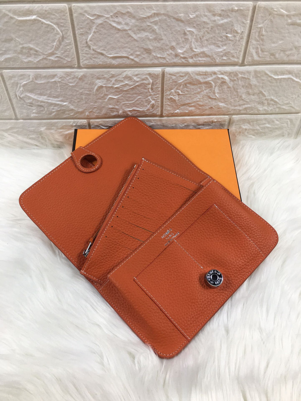 HERMES DOGON WALLET 20 ORANGE GRAINED CALFSKIN