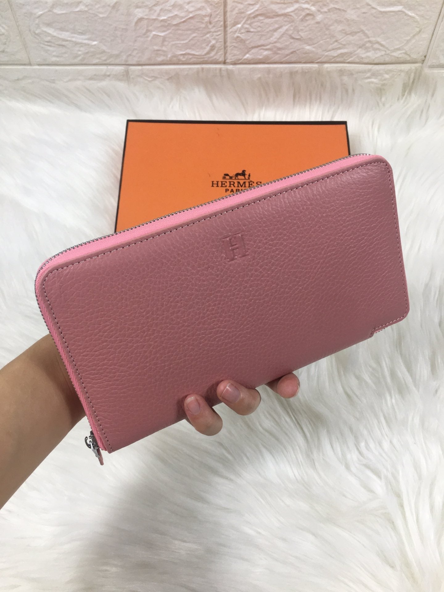 HERMES SILK'IN CLASSIC WALLET 20 LIGHT PINK GRAINED CALFSKIN