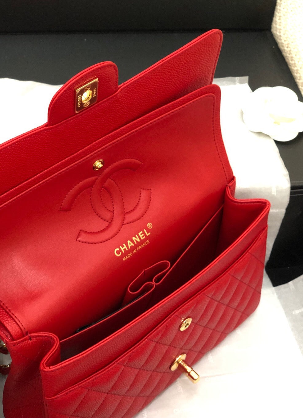 CHANEL FLAP BAG MEDIUM 25CM RED CAVIAR GOLD HARDWARE