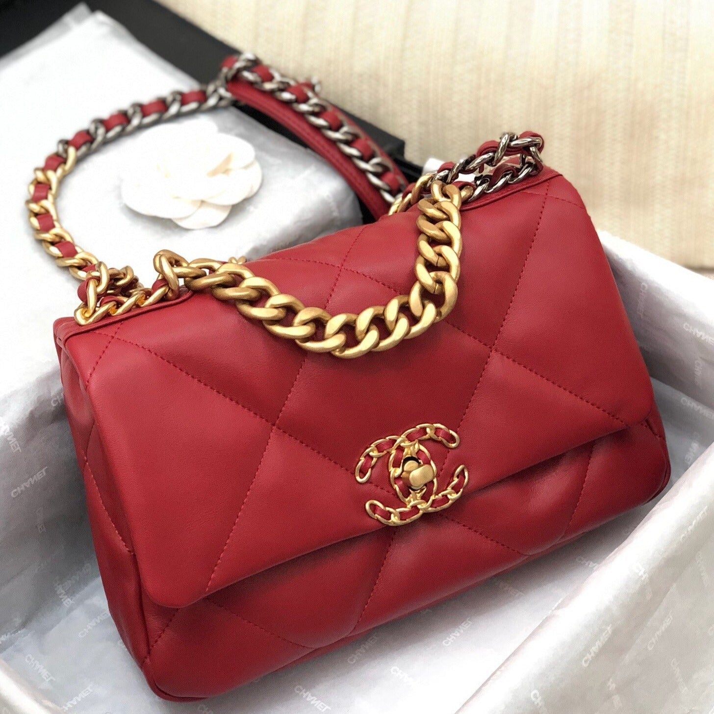 CHANEL 19 FLAP BAG 26 RED LAMBSKIN GOLD HARDWARE