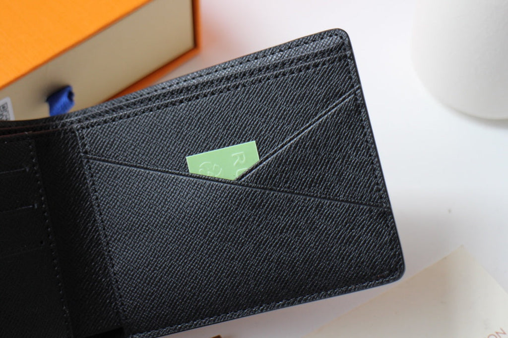 LOUIS VUITTON LV 25S MULTIPLE WALLET IN MONOGRAM ECLIPSE COATED CALFSKIN