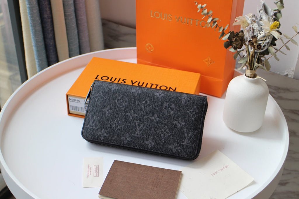 LOUIS VUITTON LV 25S ZIPPY WALLET HORIZONTAL 19 IN MONOGRAM ECLIPSE COATED CALFSKIN