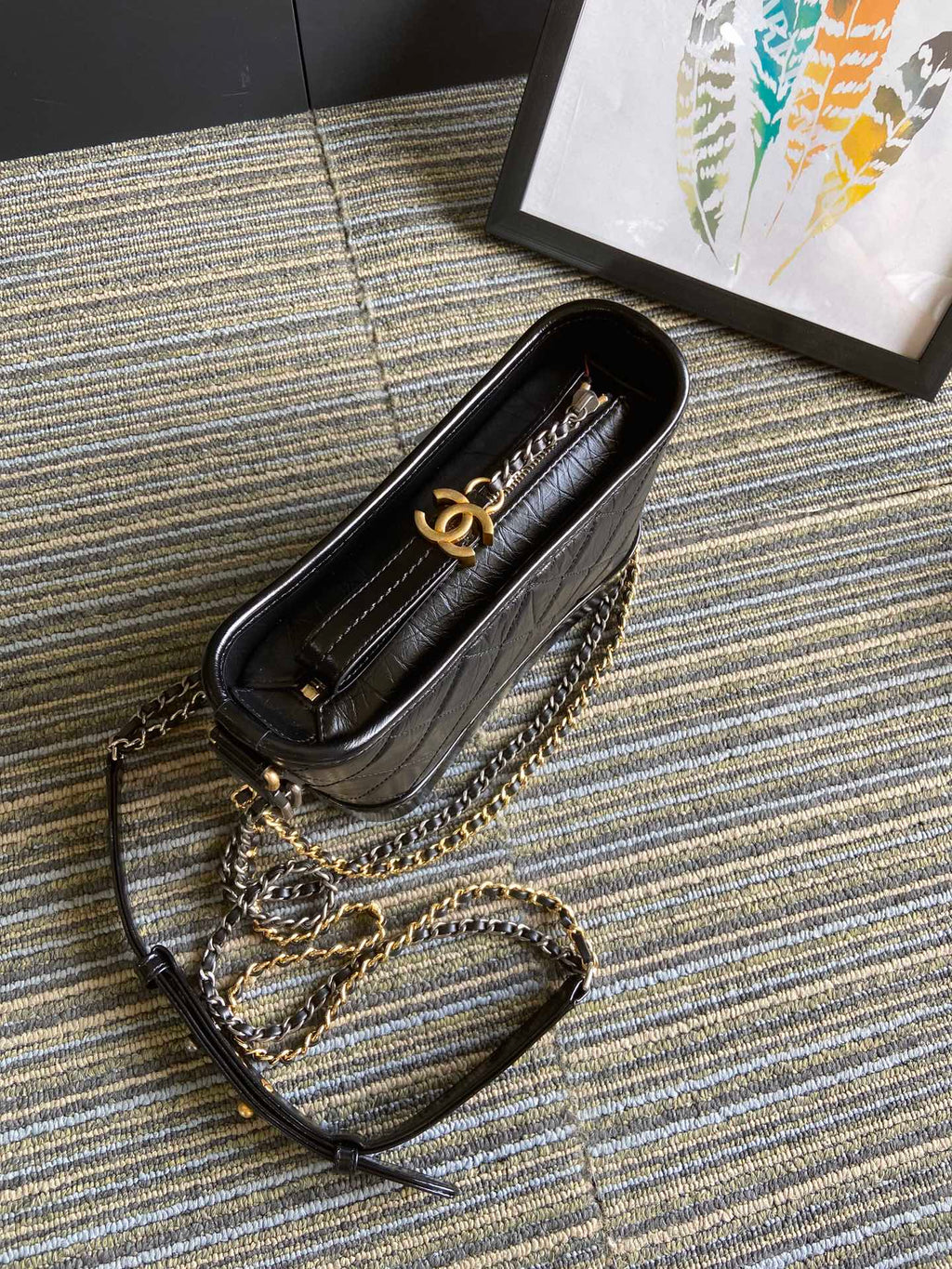 CHANEL MEDIUM 20 HOBO BAG IN BLACK CALFSKIN WITH STRAP