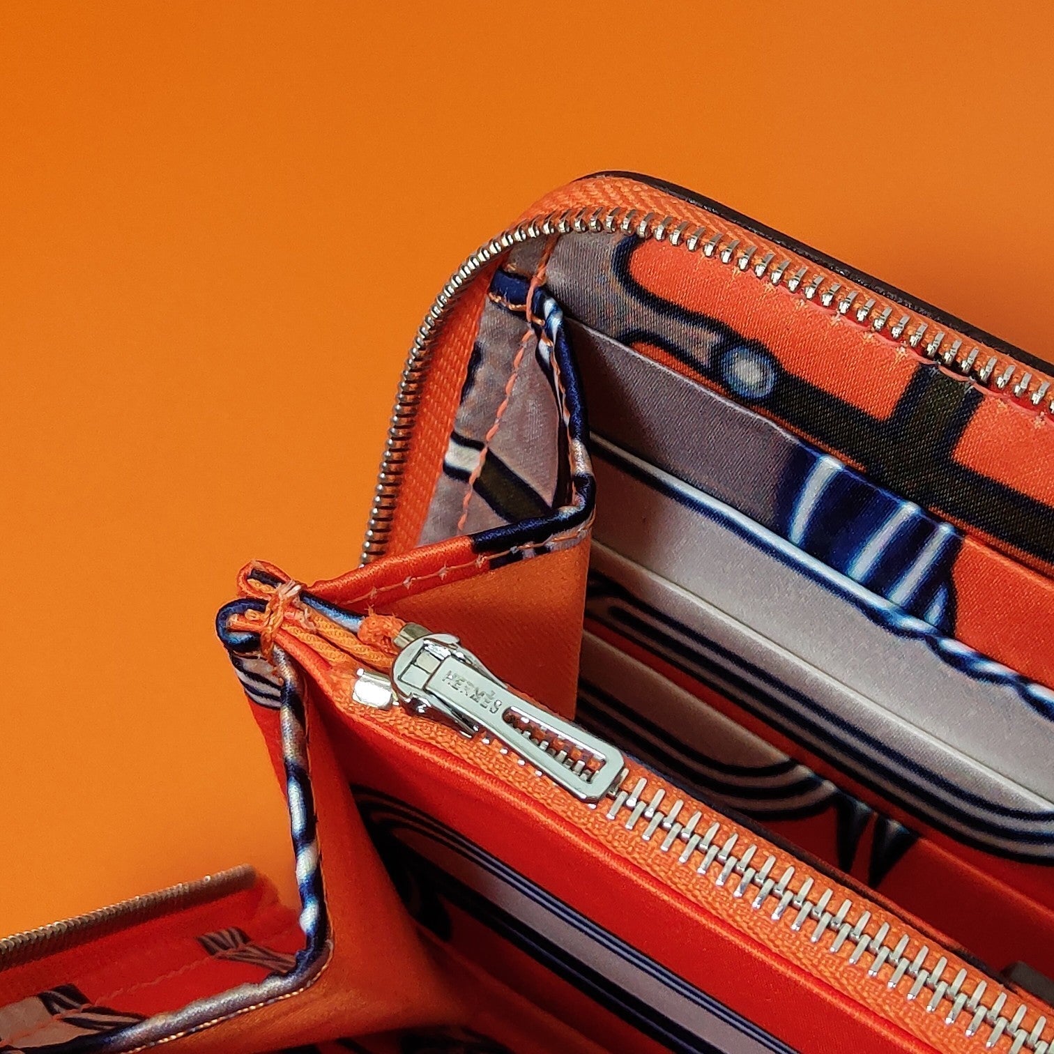 HERMES Zipper Wallet 20 Orange Epsom