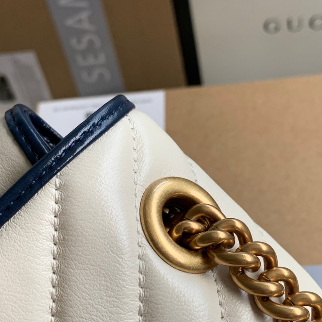 GUCCI MARMONT 22 HANDBAG IN WHITE CALFSKIN