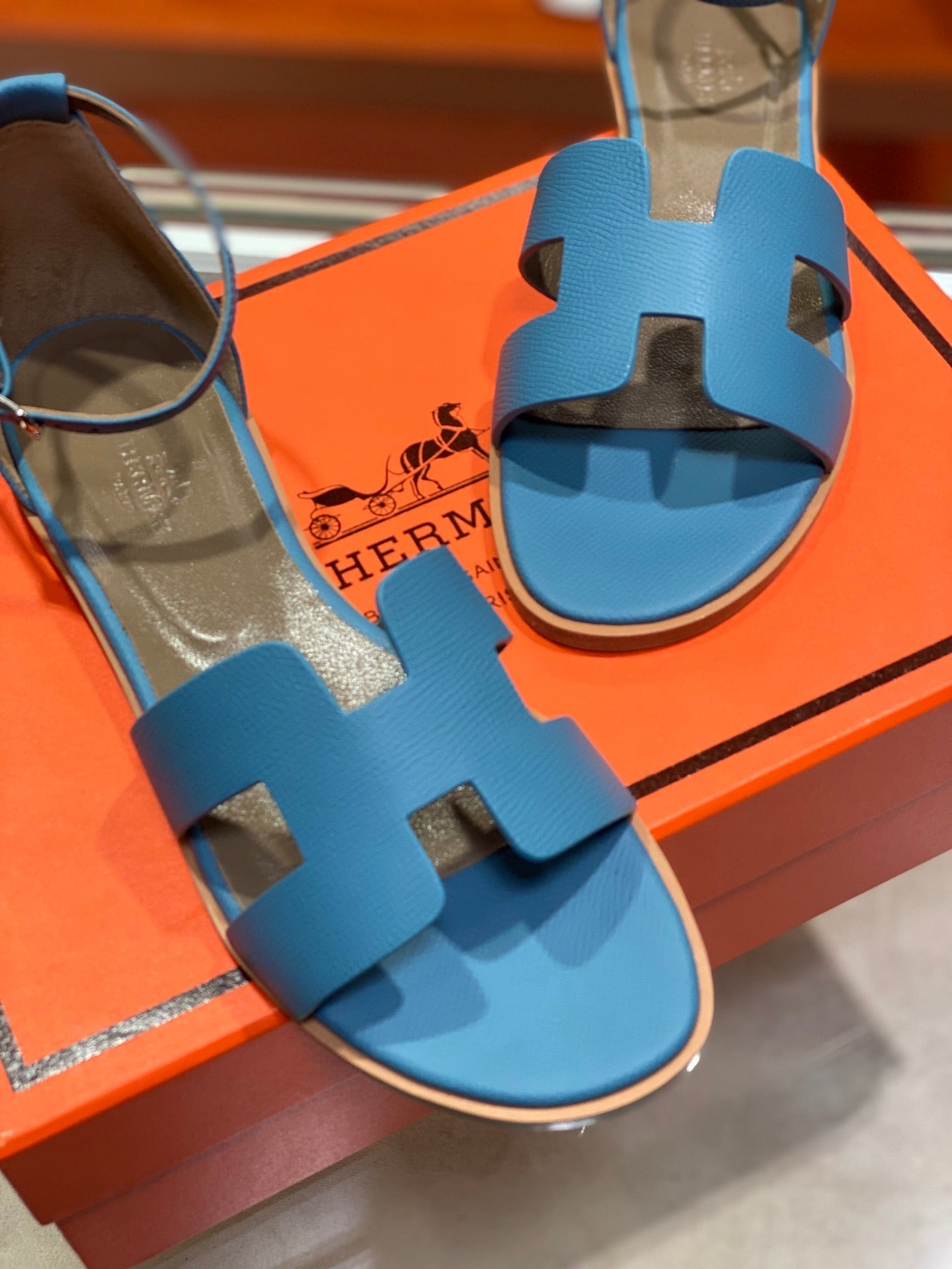 HERMES SANTORINI SANDAL CERULEAN CALFSKIN