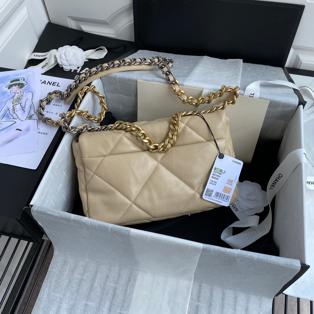 CHANEL MEDIUM 26 FLAP BAG IN BEIGE CREAM LAMBSKIN