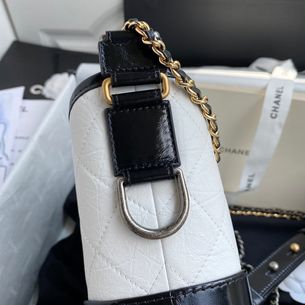 CHANEL GABRIELLE MINI 20 HOBO BAG IN WHITE MIX BLACK CALFSKIN