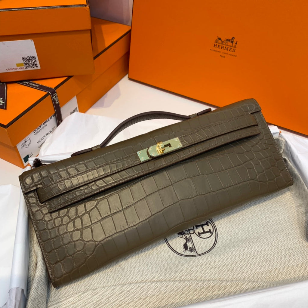 HERMES KELLY CUT 31 IN MOCHA BROWN ALLIGATOR LEATHER WITH GOLD HARDWARE