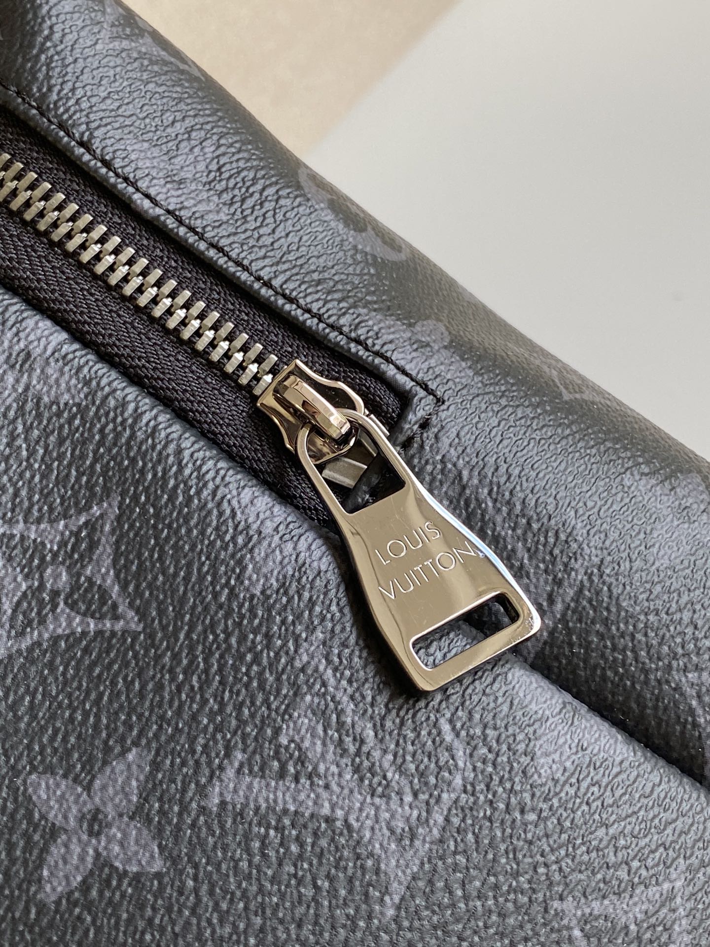 LOUIS VUITTON BACKPACK 40 IN GUN METAL MONOGRAM ECLIPSE CANVAS