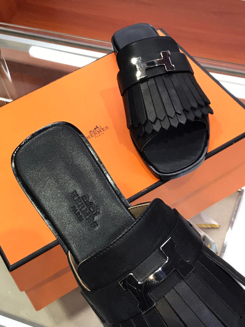 HERMES ROYAL SANDAL BLACK LAMBSKIN