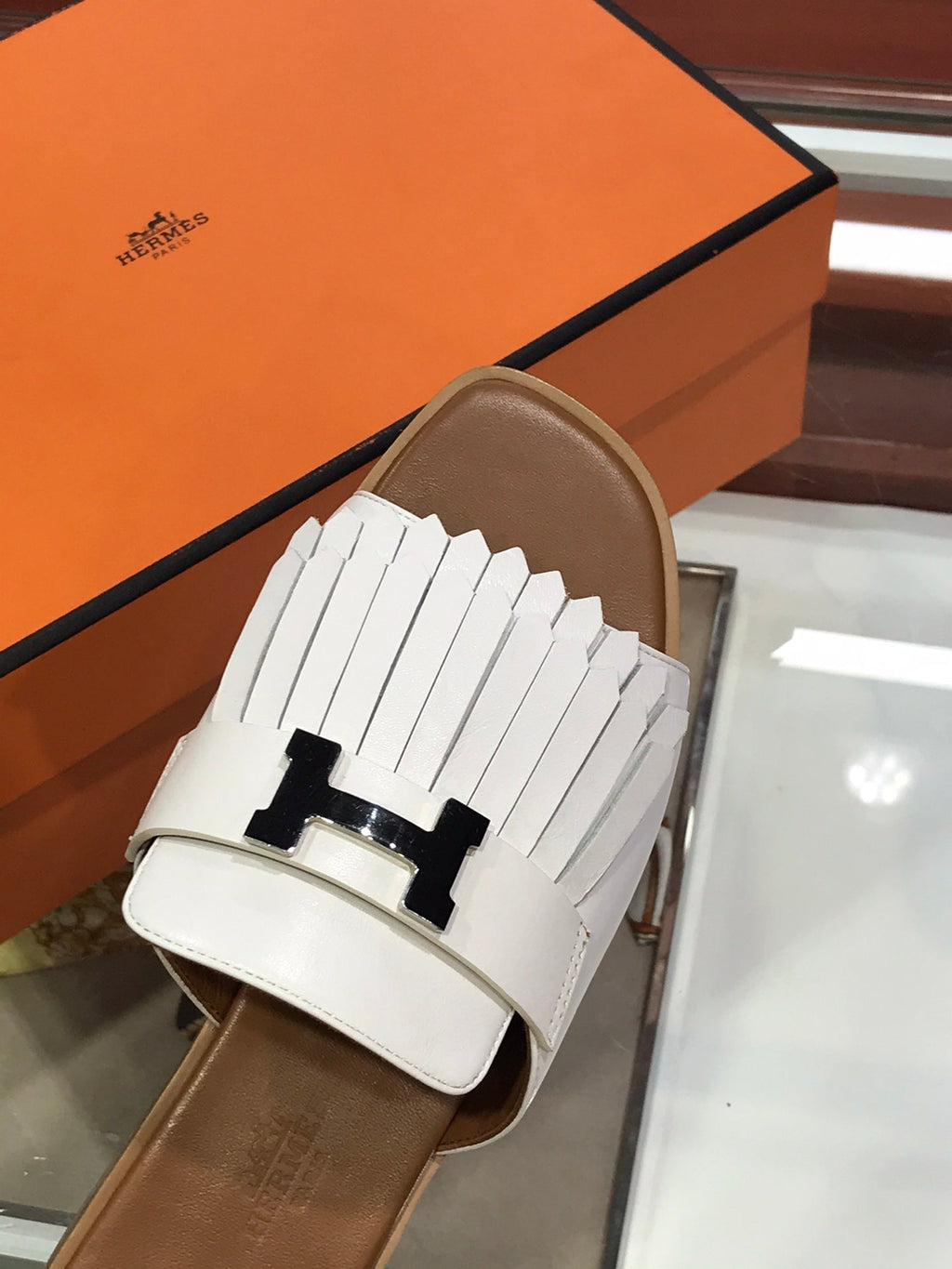 HERMES ROYAL SANDAL CARAMEL MIX WHITE LAMBSKIN