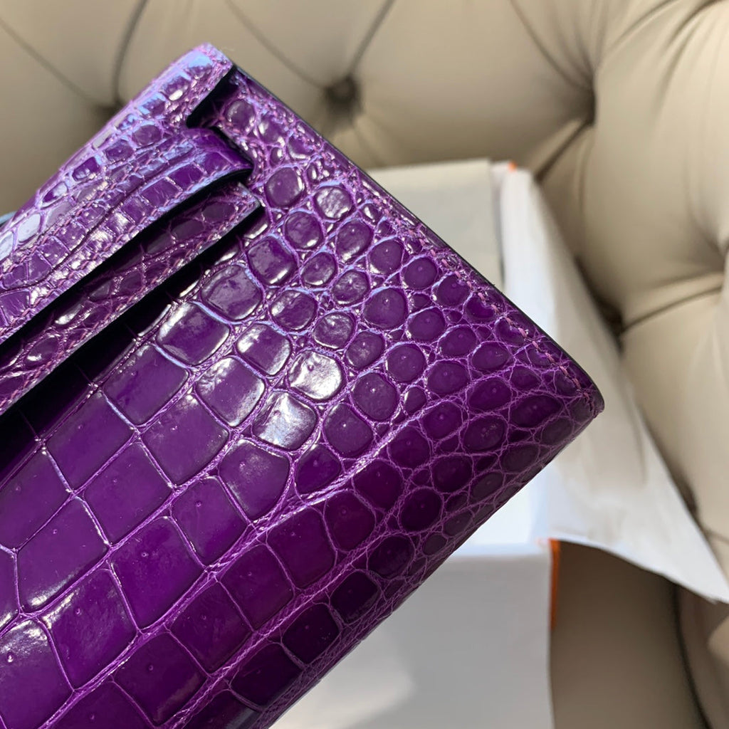 HERMES KELLY CUT 31 IN VIOLET PURPLE ALLIGATOR LEATHER WITH GOLD HARDWARE