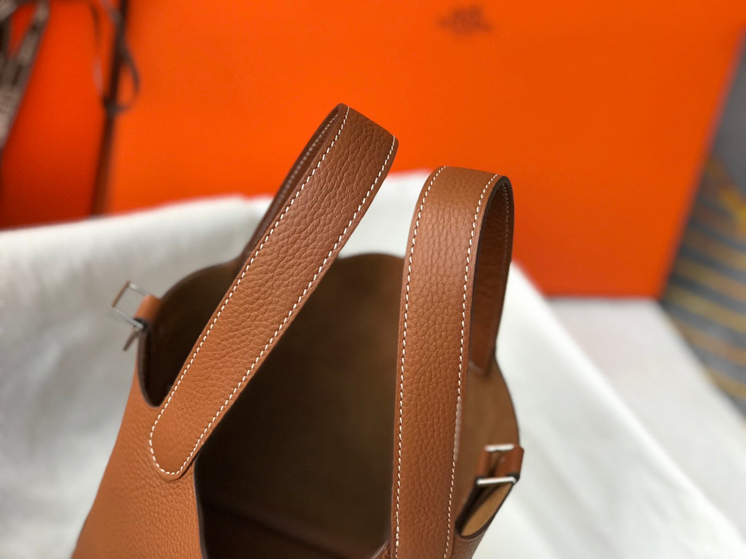 HERMES picotin lock 18 gold togo shw