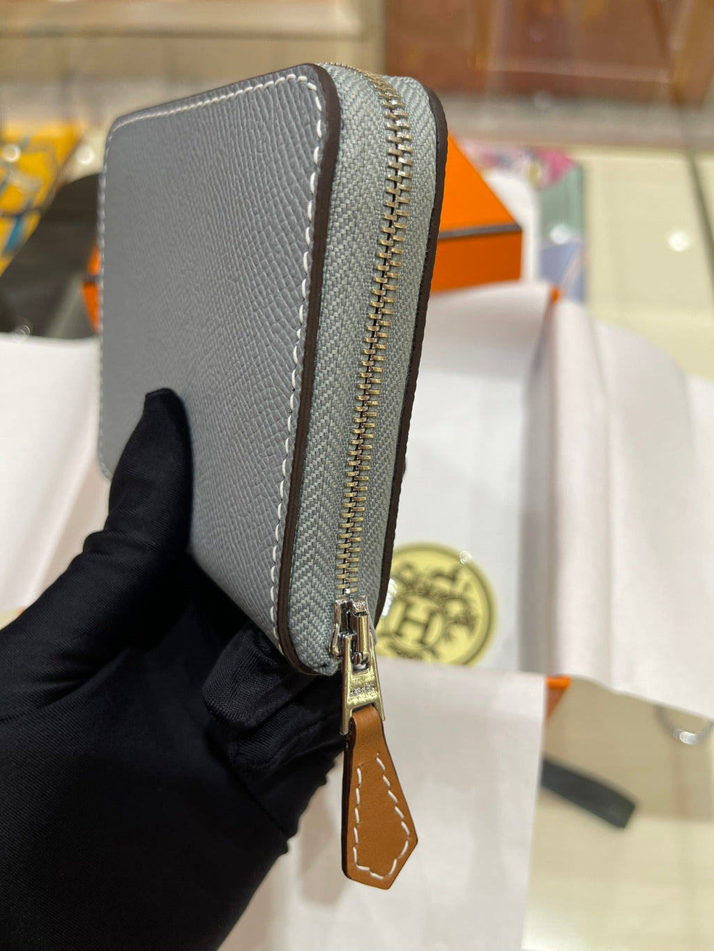HERMES Compact Wallet 11.5 Grey Epsom