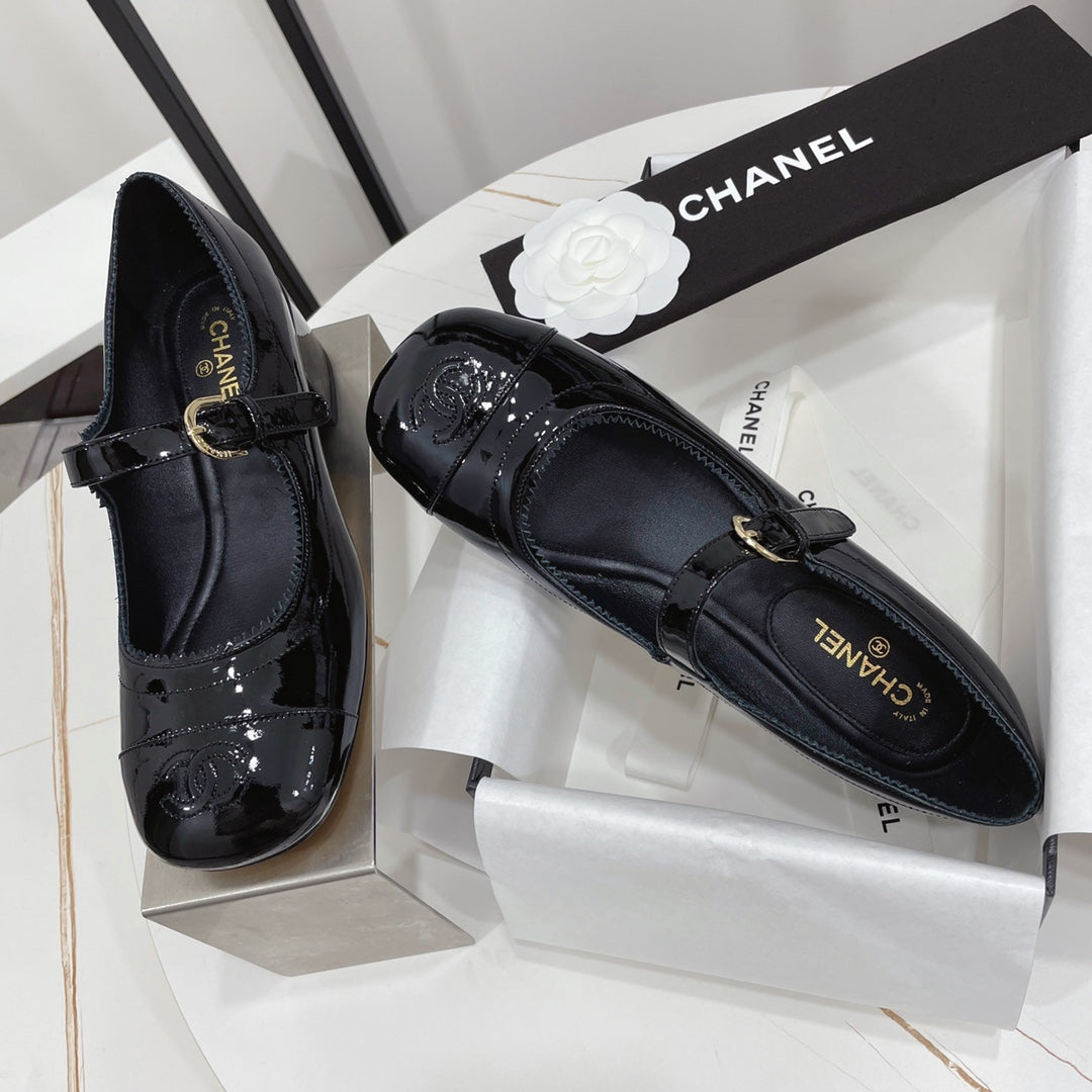 CHANEL MARY JANE BLOCK HEEL GLOSSY BLACK SHEEPSKIN