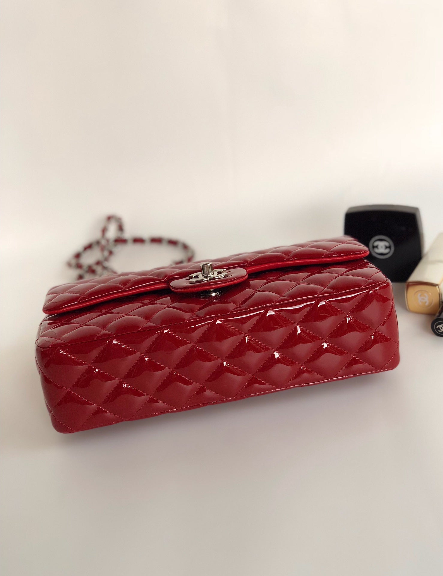 CHANEL FLAP BAG MEDIUM 25CM RED PATENT CALFSKIN SILVER HARDWARE
