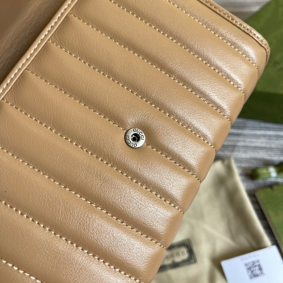 GUCCI MARMONT MINI 20 SHOULDER BAG IN CAMEL BROWN CALFSKIN