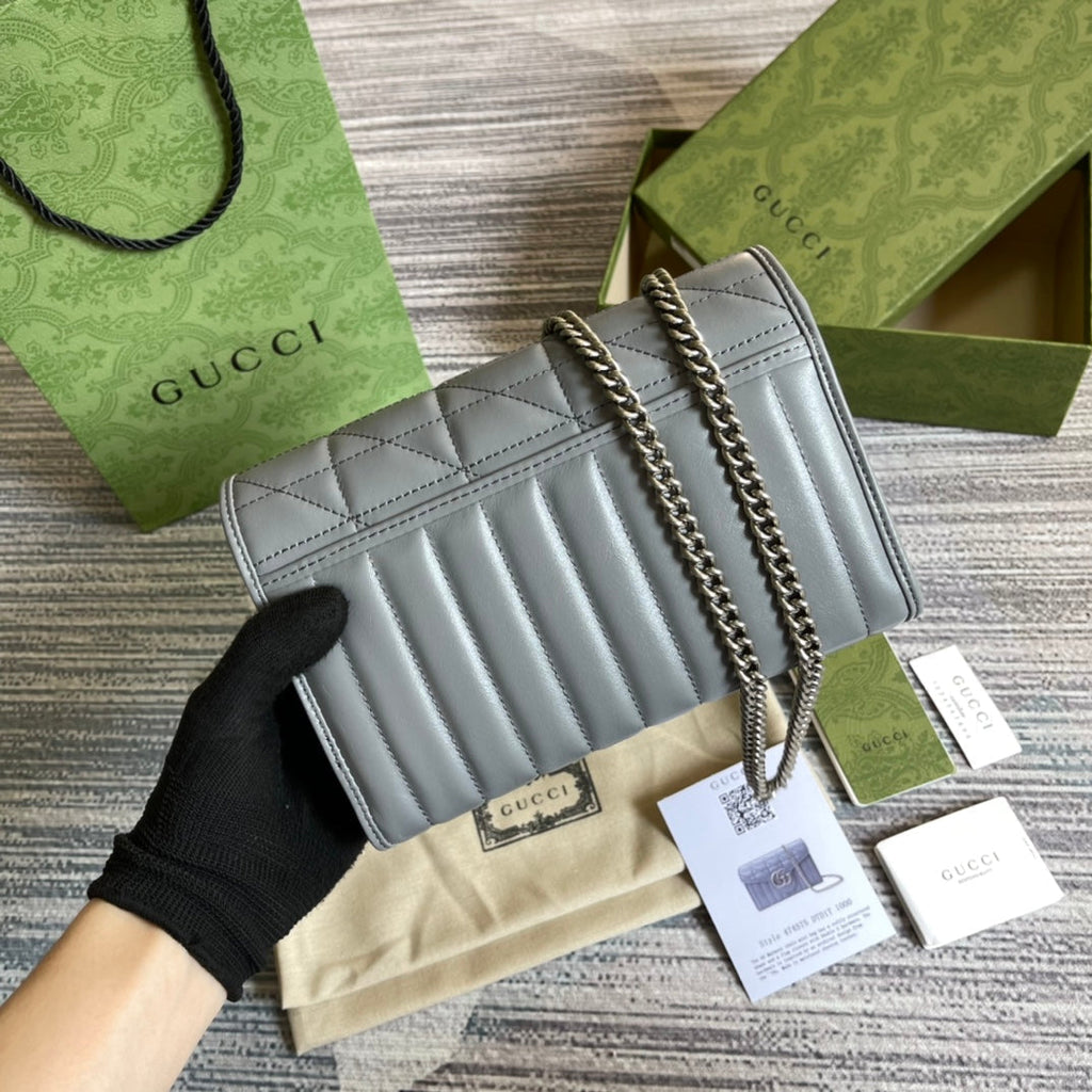 GUCCI MARMONT MINI 20 SHOULDER BAG IN GREY CALFSKIN
