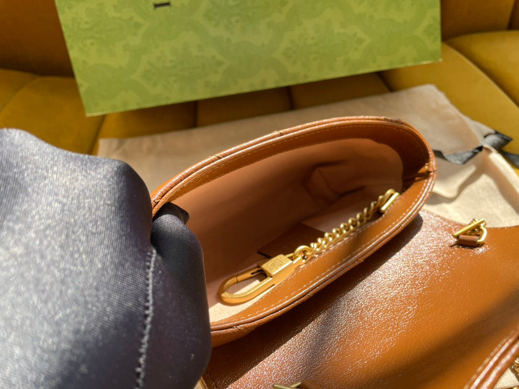 GUCCI MARMONT MINI 16 BAG IN CINNAMON BROWN CALFSKIN