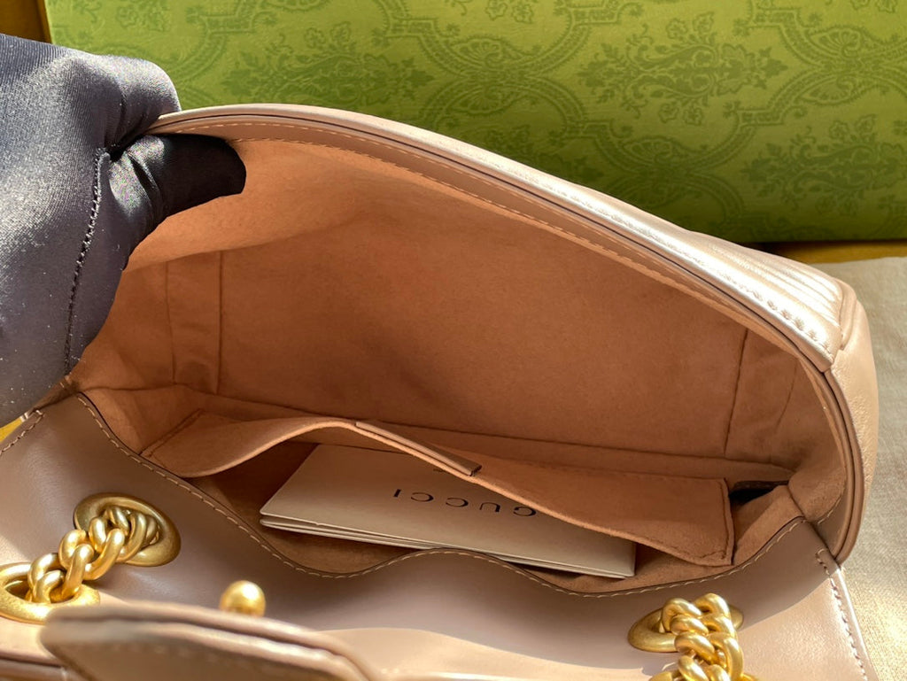 GUCCI MARMONT MATELASSÉ SMALL 22 BAG BEIGE CALFSKIN