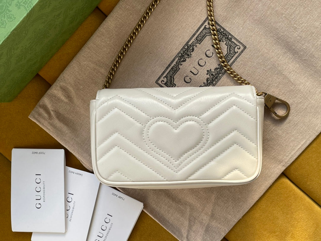 GUCCI MARMONT MINI 16 BAG IN WHITE CALFSKIN