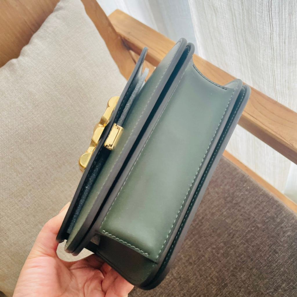 CELINE TRIOMPHE BOX 18 CALFSKIN SEA GREEN