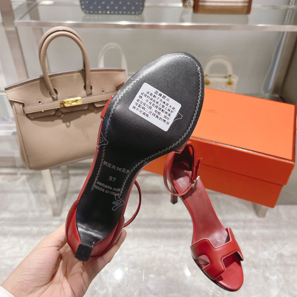 HERMES PREMIERE 105 SANDAL IN CHERRY RED CALFSKIN