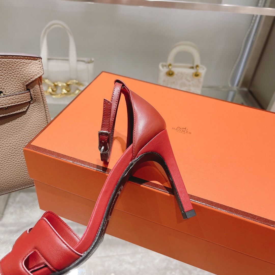 HERMES PREMIERE 105 SANDAL IN CHERRY RED CALFSKIN