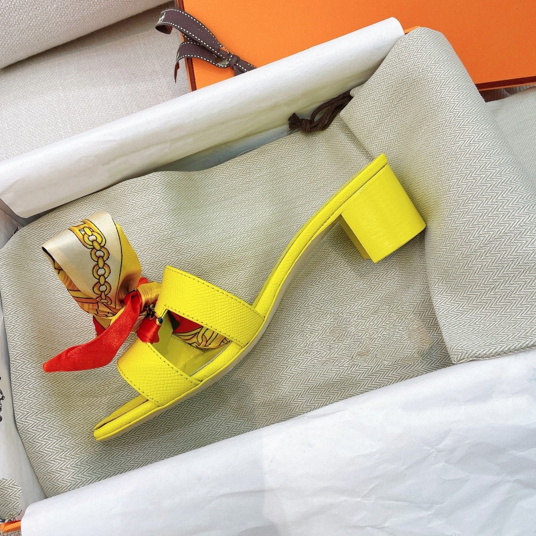 HERMES 0asis Sandal Epsom Calfskin Lemon