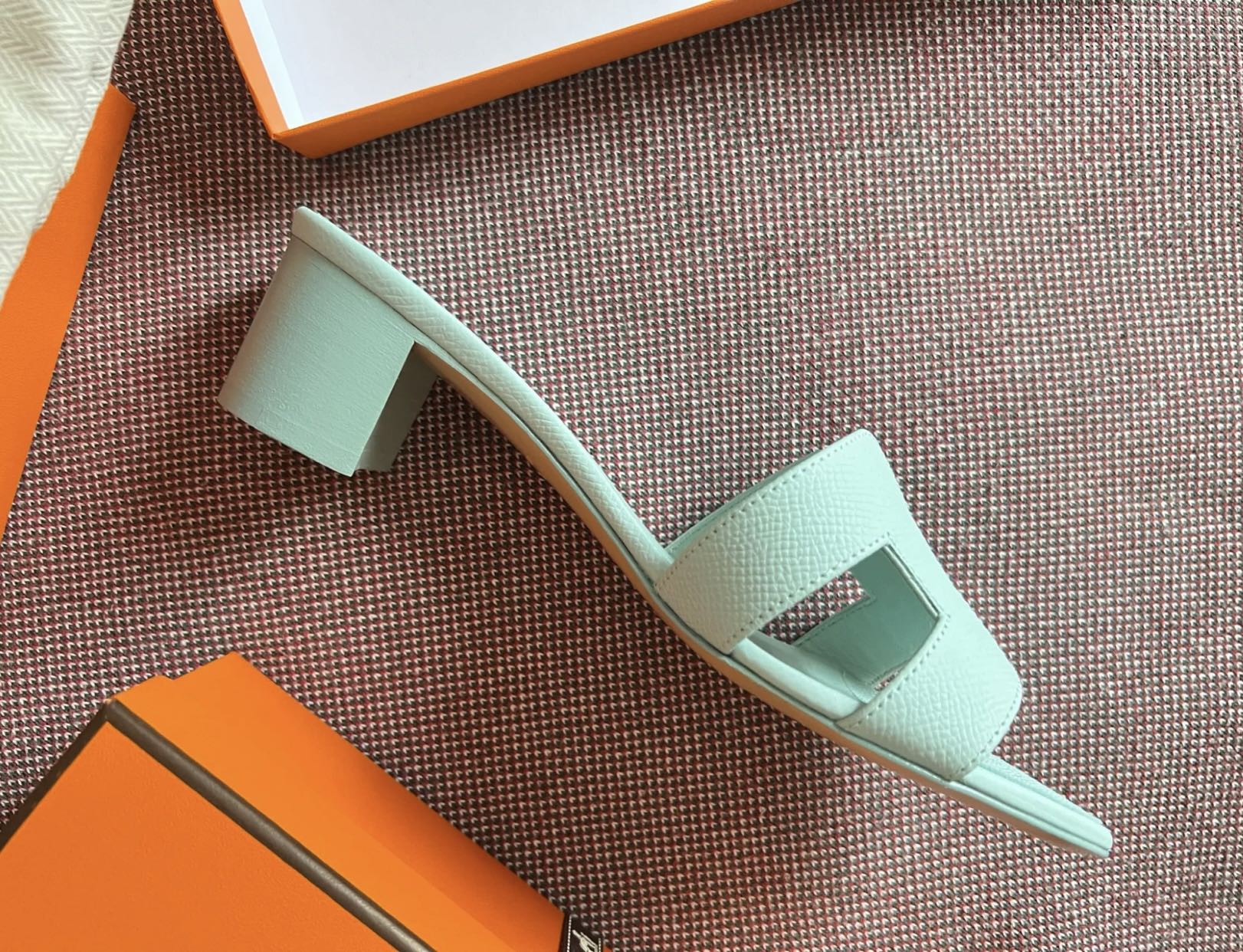 HERMES 0asis Sandal Epsom Calfskin ICE