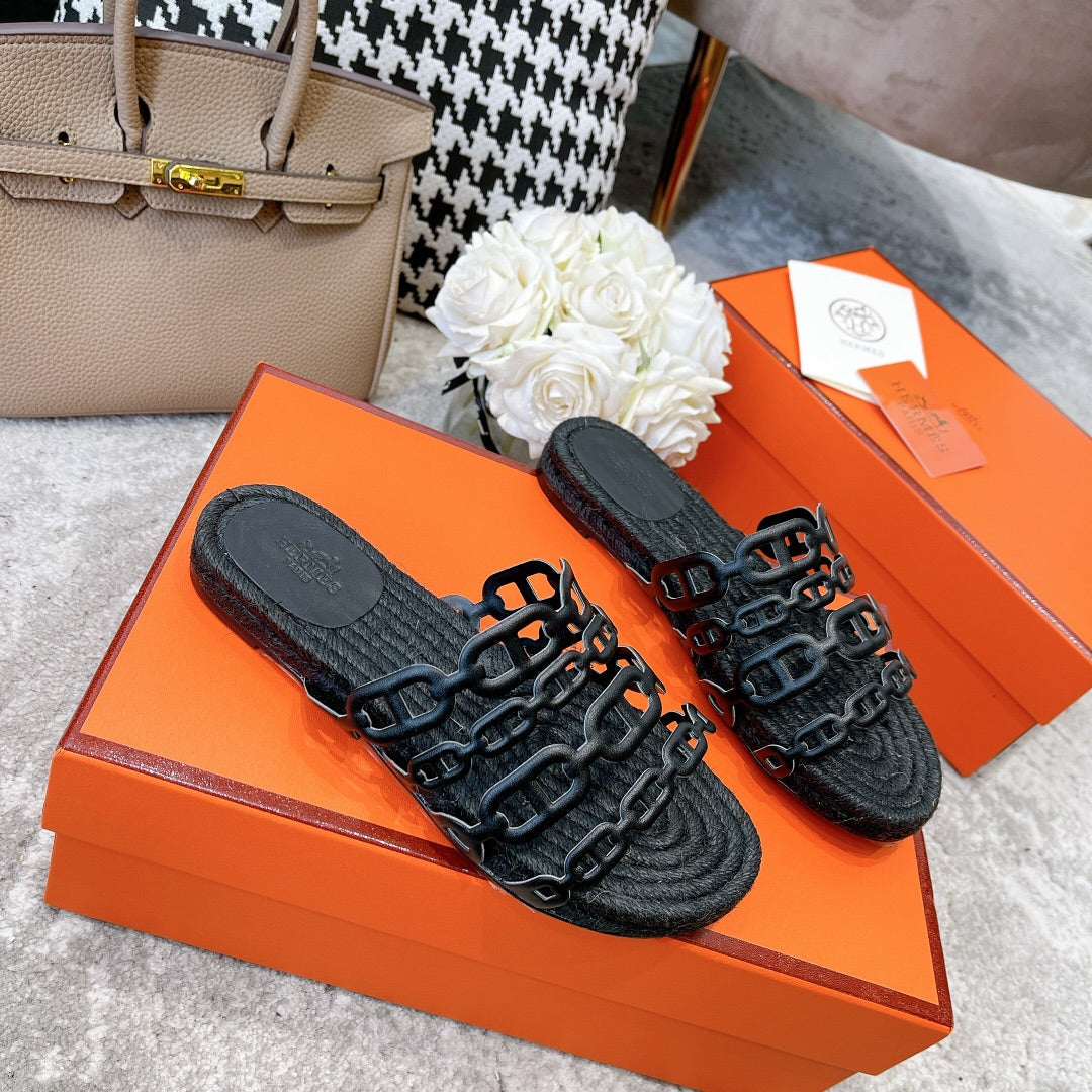 HERMES BLACK STRAW SOLE SLIPPERS BLACK LAMBSKIN