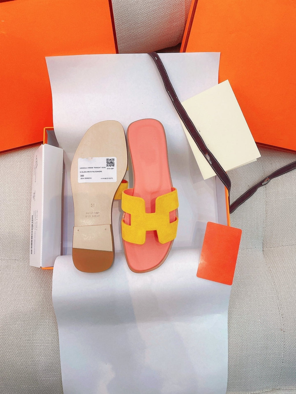 HERMES 0ran Sandal Light Pink/Yellow Suede