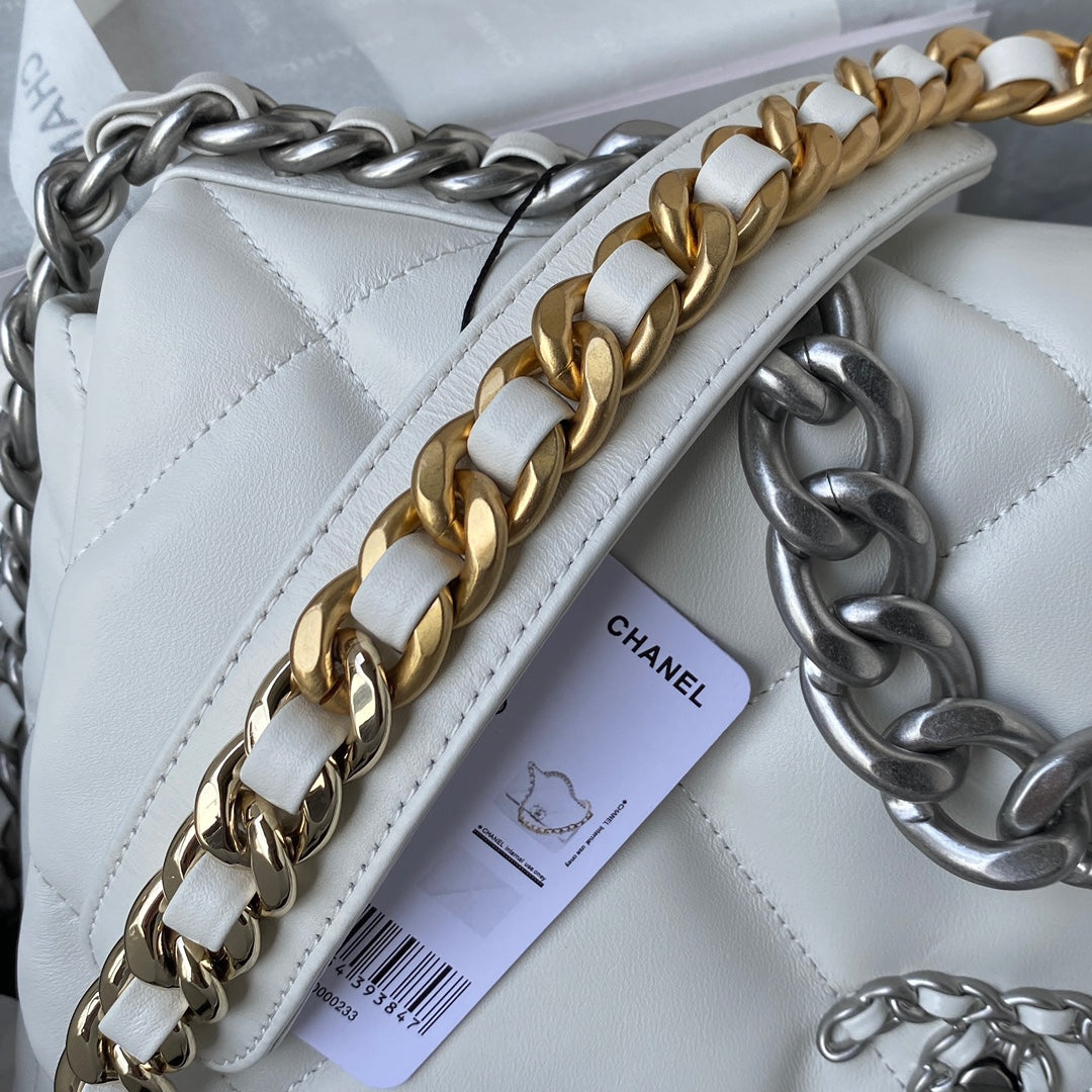 CHANEL LARGE 30 FLAP BAG IN WHITE LAMBSKIN