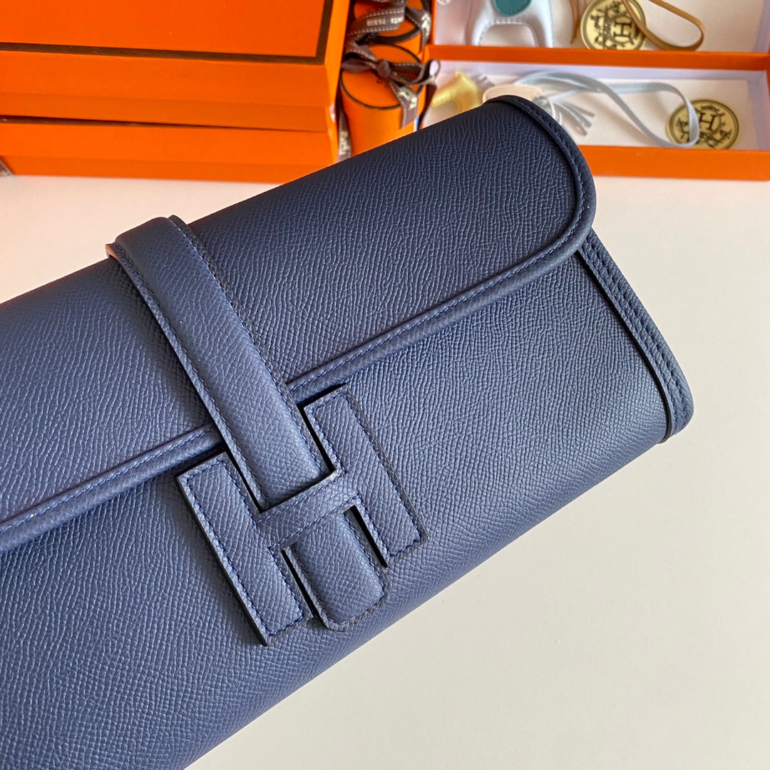 HERMES JIGE ELAN 29 CLUTCH IN NAVY BLUE CALFSKIN