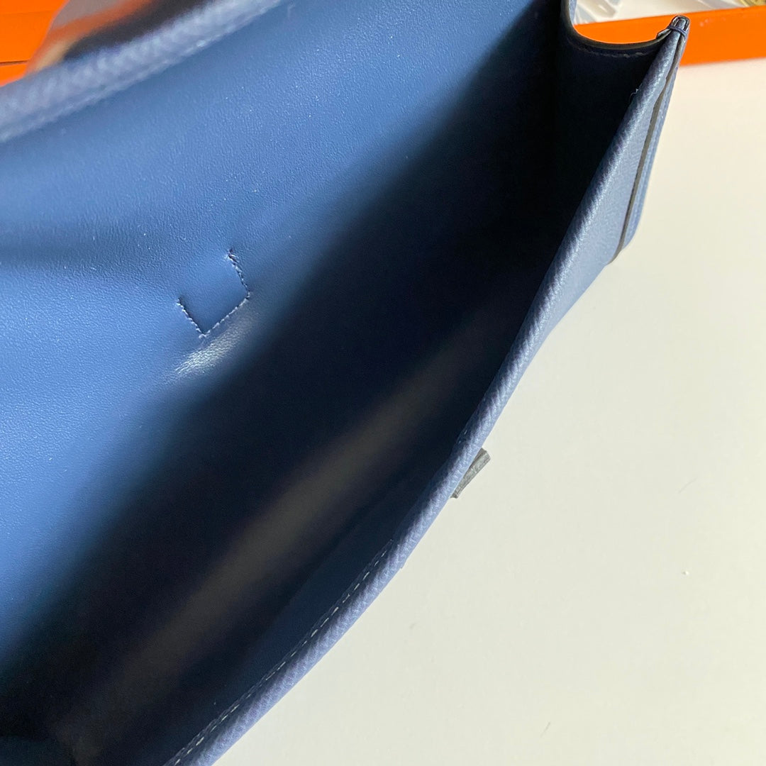 HERMES JIGE ELAN 29 CLUTCH IN NAVY BLUE CALFSKIN