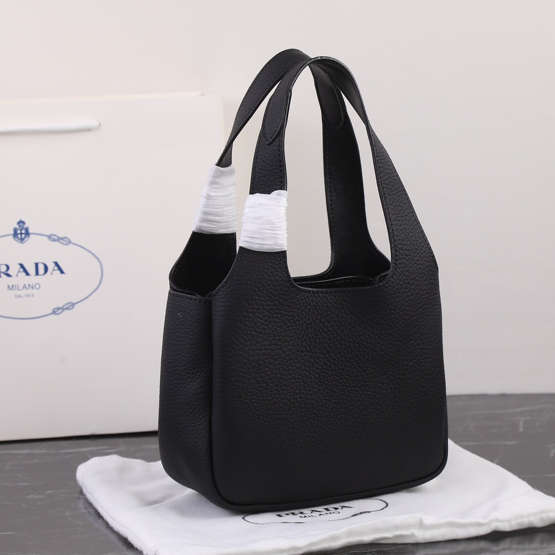PRADA 18 DYNAMIQUE LOGO TOTE BAG IN BLACK CALFSKIN
