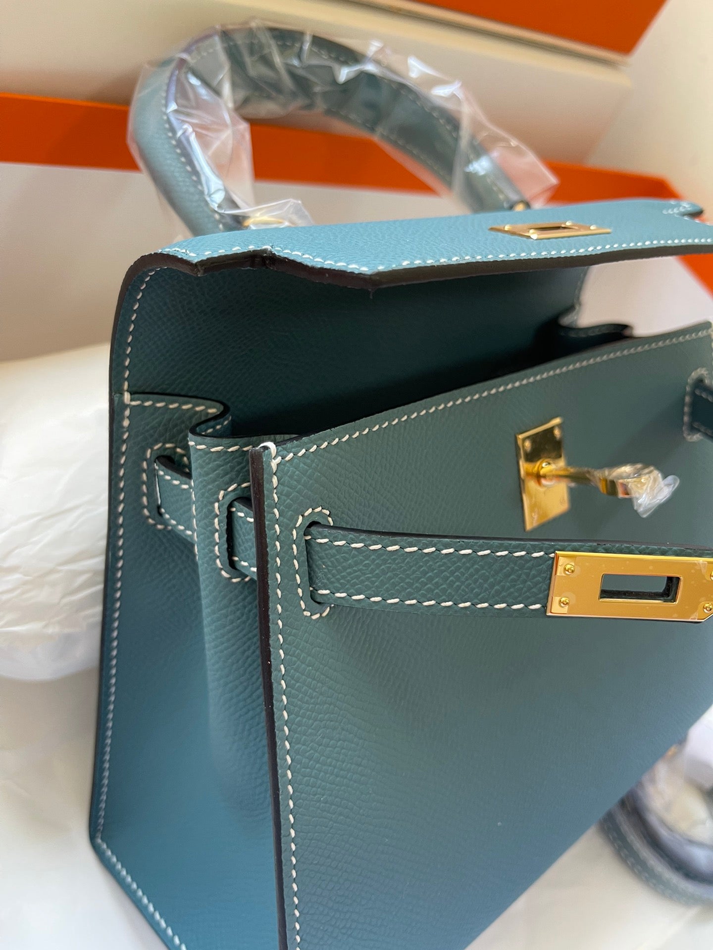 HERMES KELLY MINI 20 BAG IN PINE GREEN CALFSKIN WITH GOLD HARDWARE