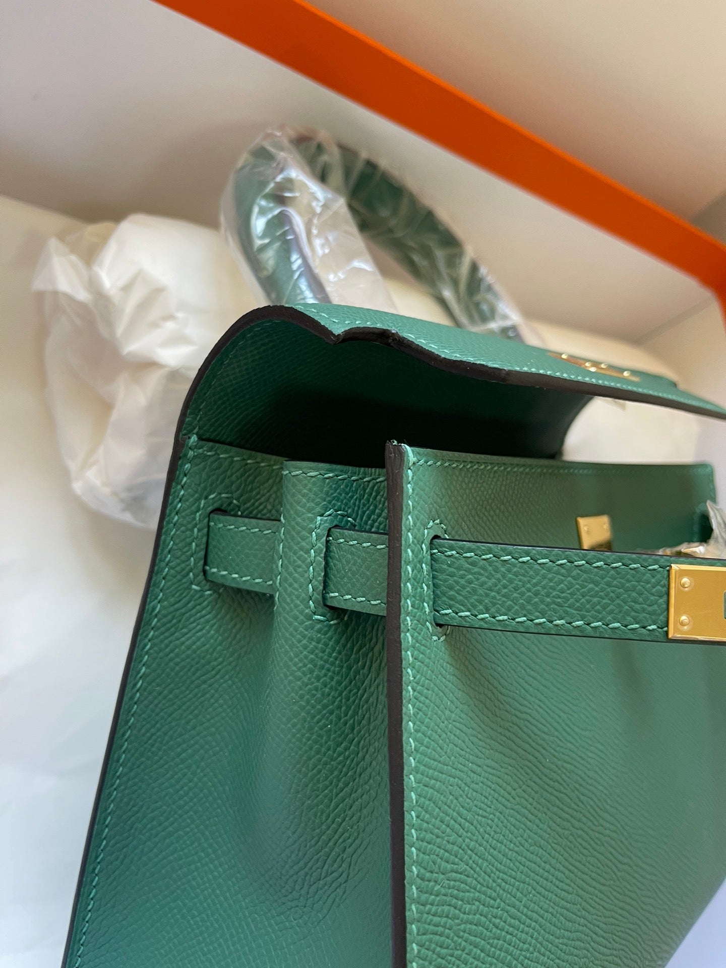 HERMES KELLY MINI 20 BAG IN DARK GREEN CALFSKIN WITH GOLD HARDWARE