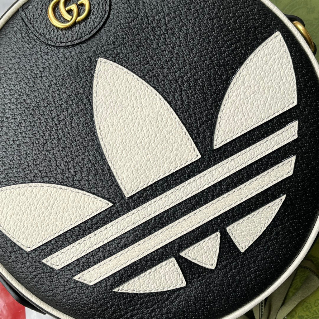 GUCCI xADIDAS OPHIDIA SHOULDER BAG 22 IN BLACK AND WHITE CALFSKIN