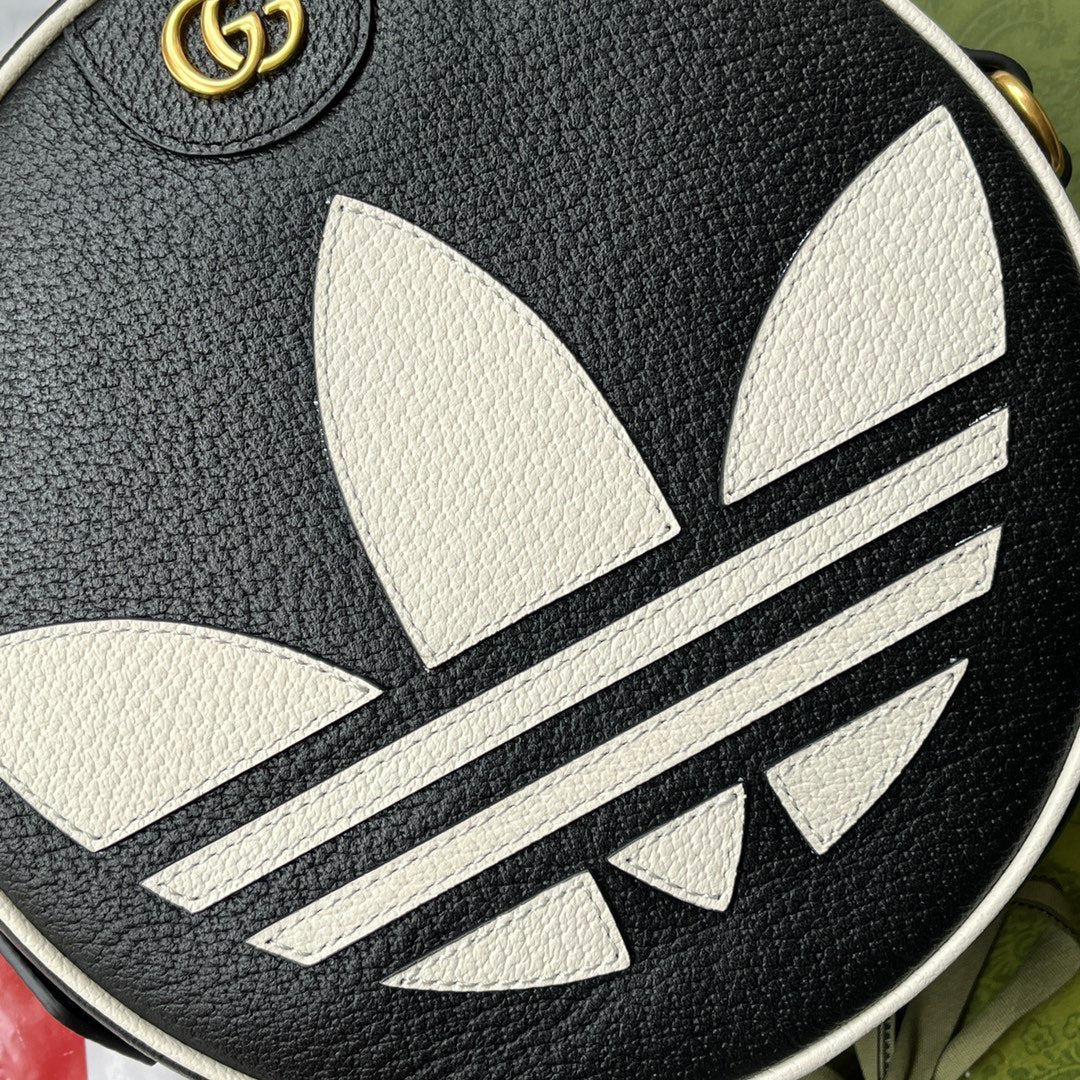 GUCCI xADIDAS OPHIDIA SHOULDER BAG 22 IN BLACK AND WHITE CALFSKIN