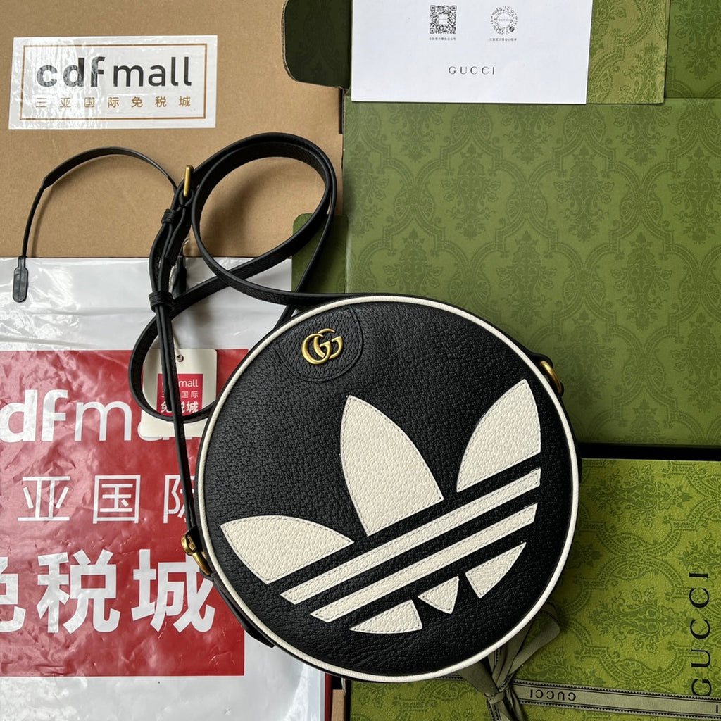 GUCCI xADIDAS OPHIDIA SHOULDER BAG 22 IN BLACK AND WHITE CALFSKIN