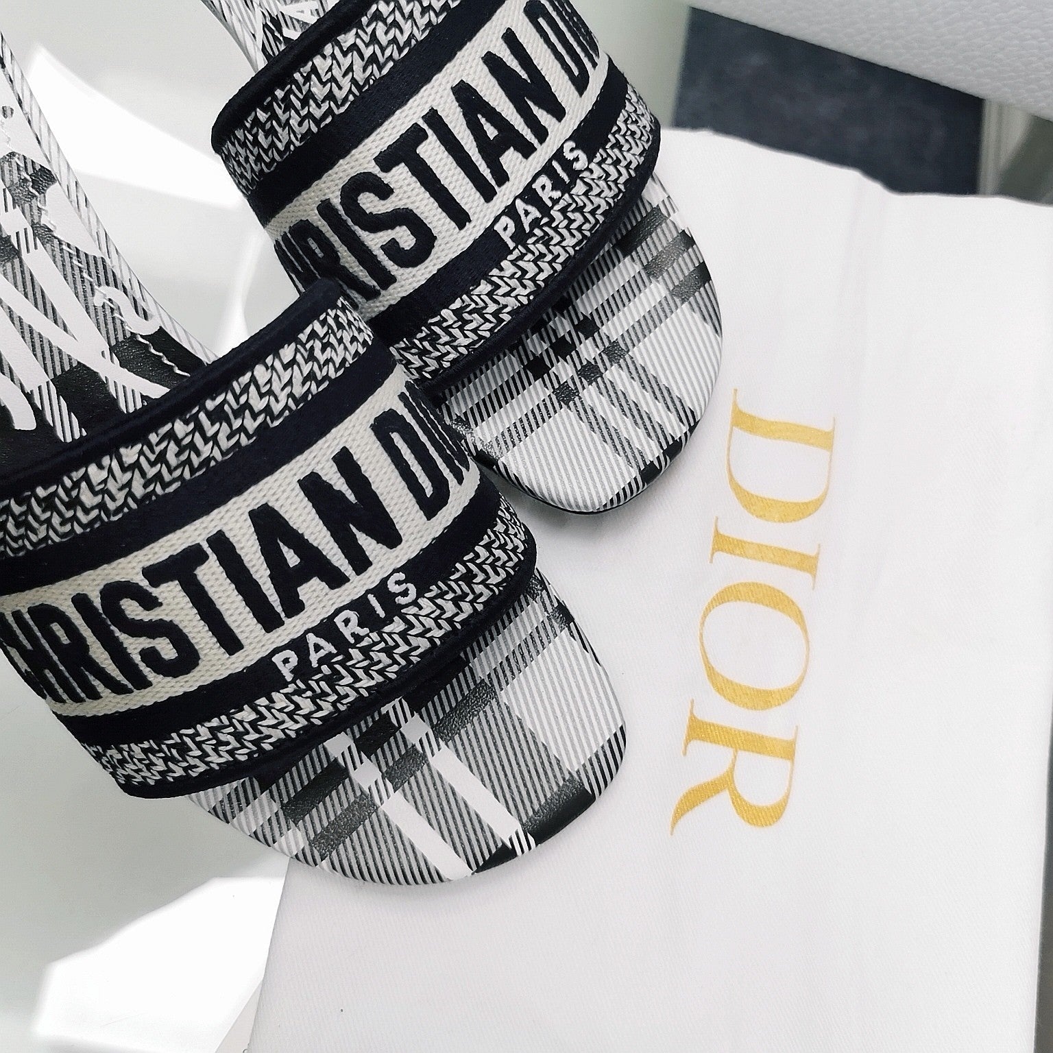 DIOR CD Mule Dway Heeled Slide 45mm Style 44