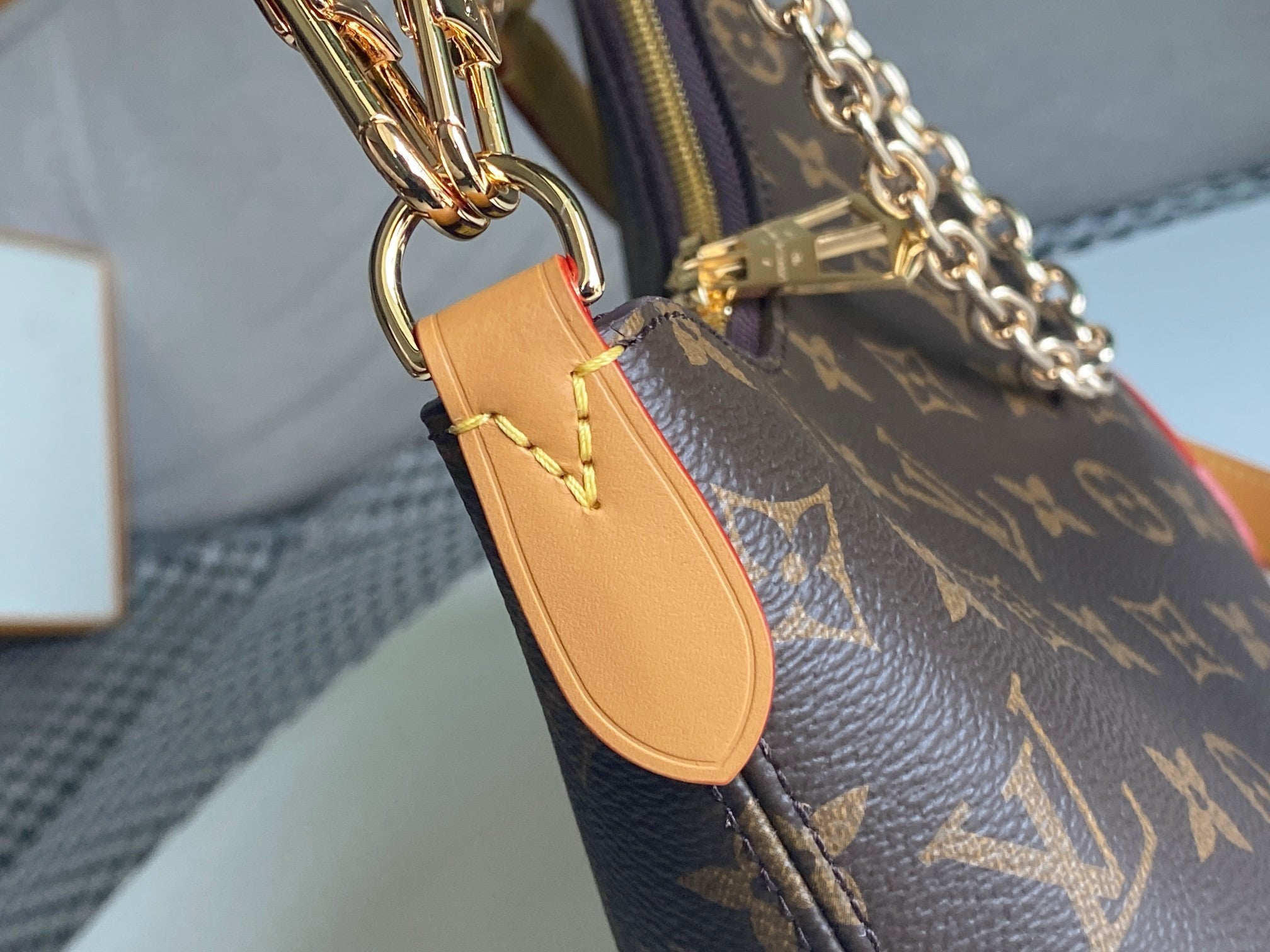 LOUIS VUITTON LV 25S BOULOGNE 29 IN BROWN MONOGRAM CANVAS LEATHER TRIM GOLD HARDWARE
