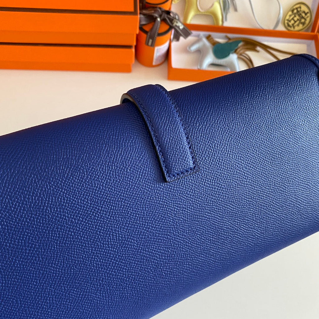 HERMES JIGE ELAN 29 CLUTCH IN COBALT BLUE CALFSKIN