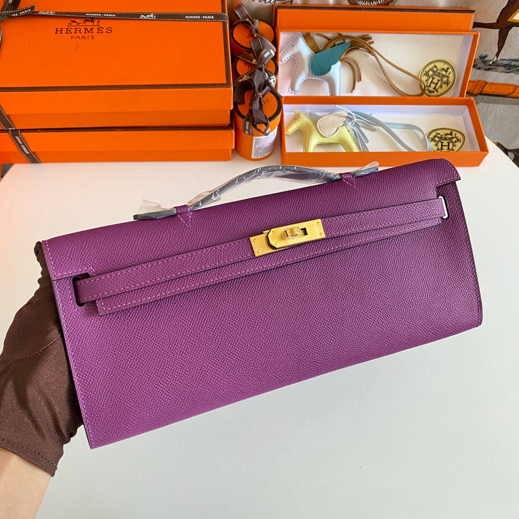 HERMES KELLY CUT 31 IN VIOLET PURPLE CALFSKIN WITH GOLD HARDWARE
