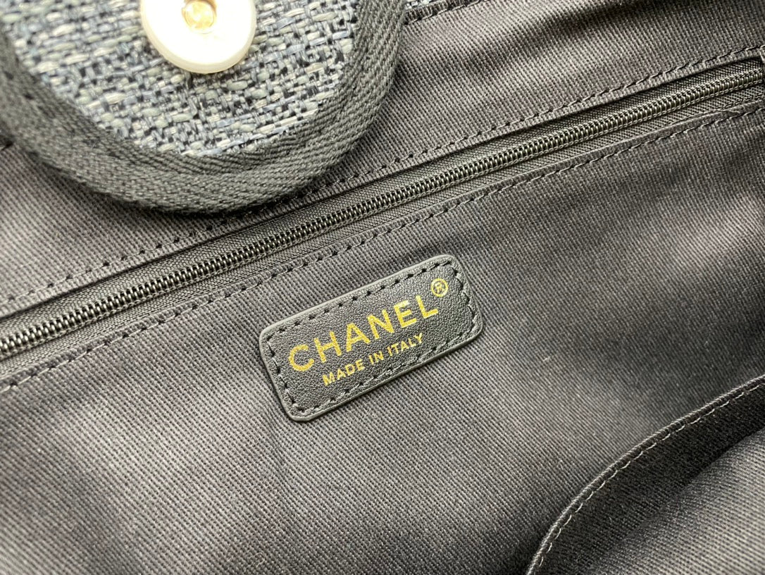 CHANEL DEAUVILLE LARGE 38 TOTE BAG IN BLACK CANVAS GOLD HARDWARE
