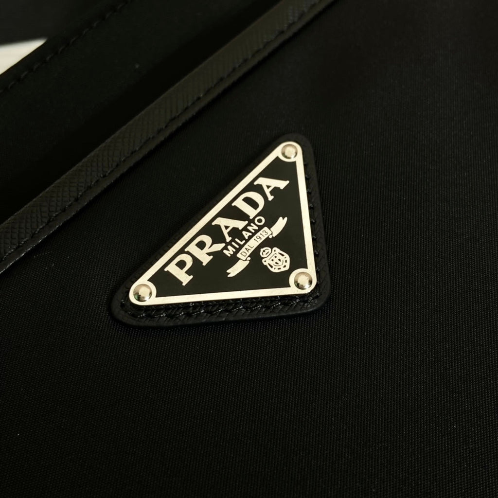 PRADA SQUARE BAG 28 IN BLACK RE-NYLON AND SAFFIANO LEATHER TRIM