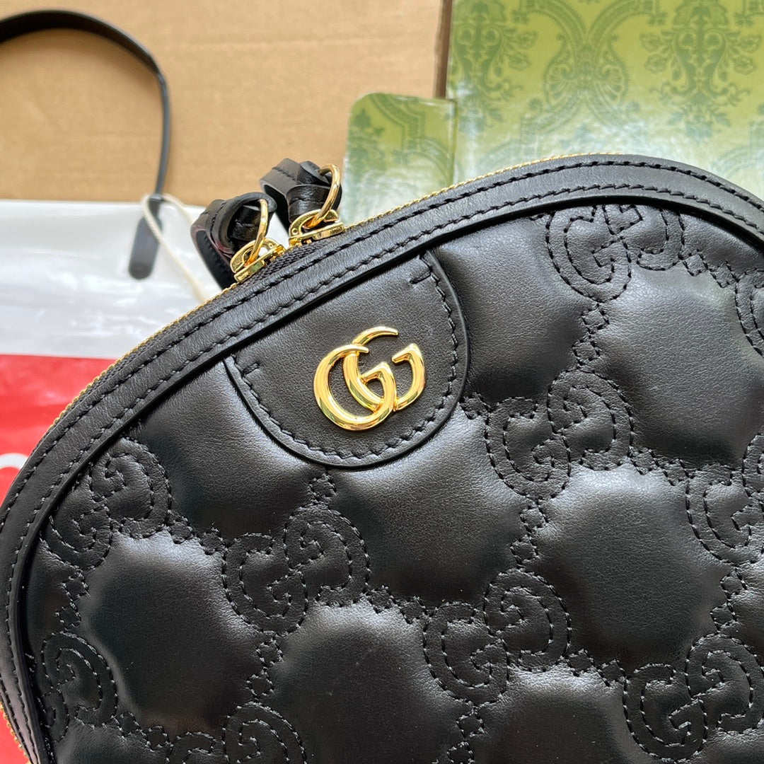 GUCCI MATELASSÉ LEATHER SHOULDER BAG 23 IN BLACK EMBOSSED CALFSKIN GOLD HARDWARE