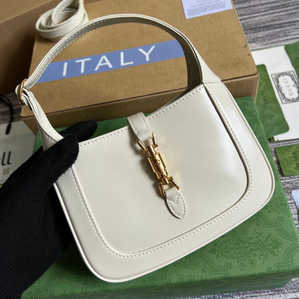 GUCCI JACKIE MINI 19 SHOULDER BAG IN WHITE CALFSKIN